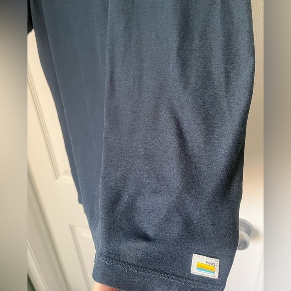 Men’s Vuori Strato Tech Tee | Size Medium - Picture 3 of 7